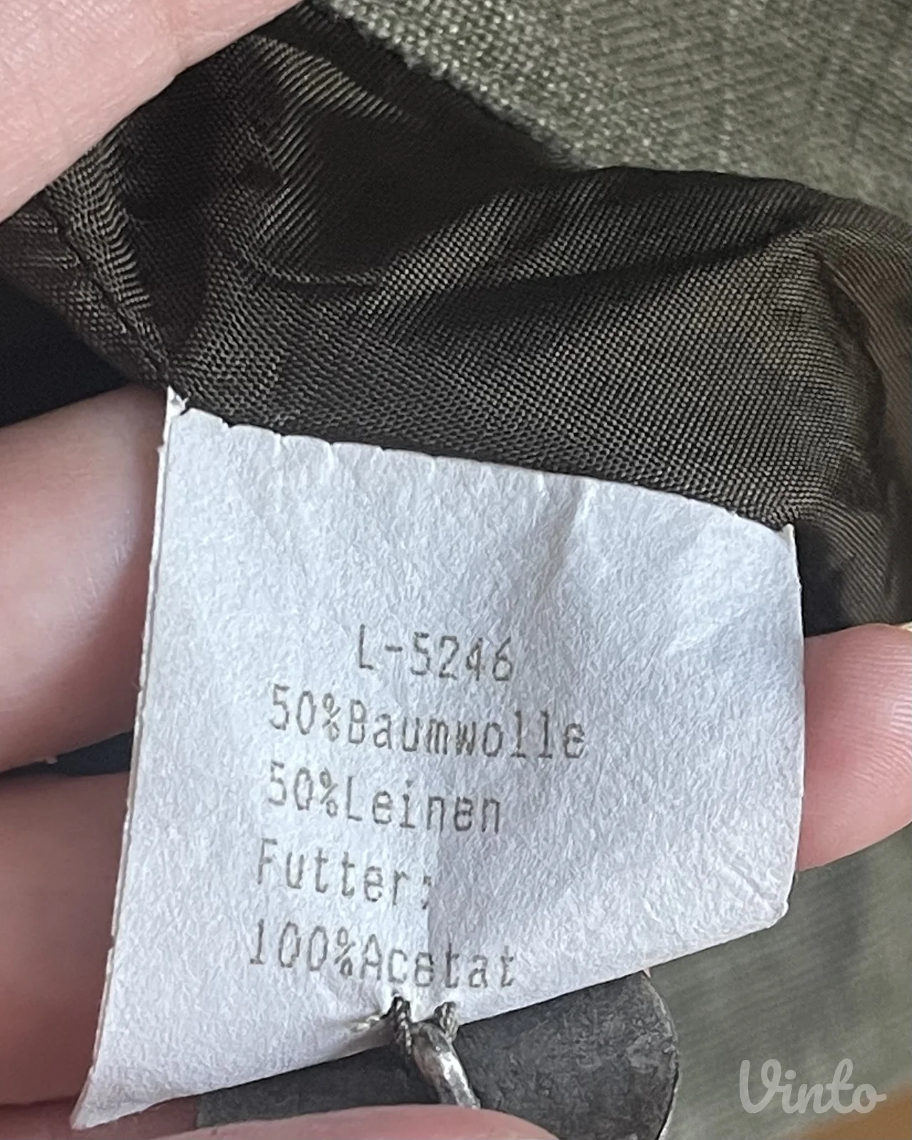 Autentičan prsluk u tradicionalnom austrijskom stilu