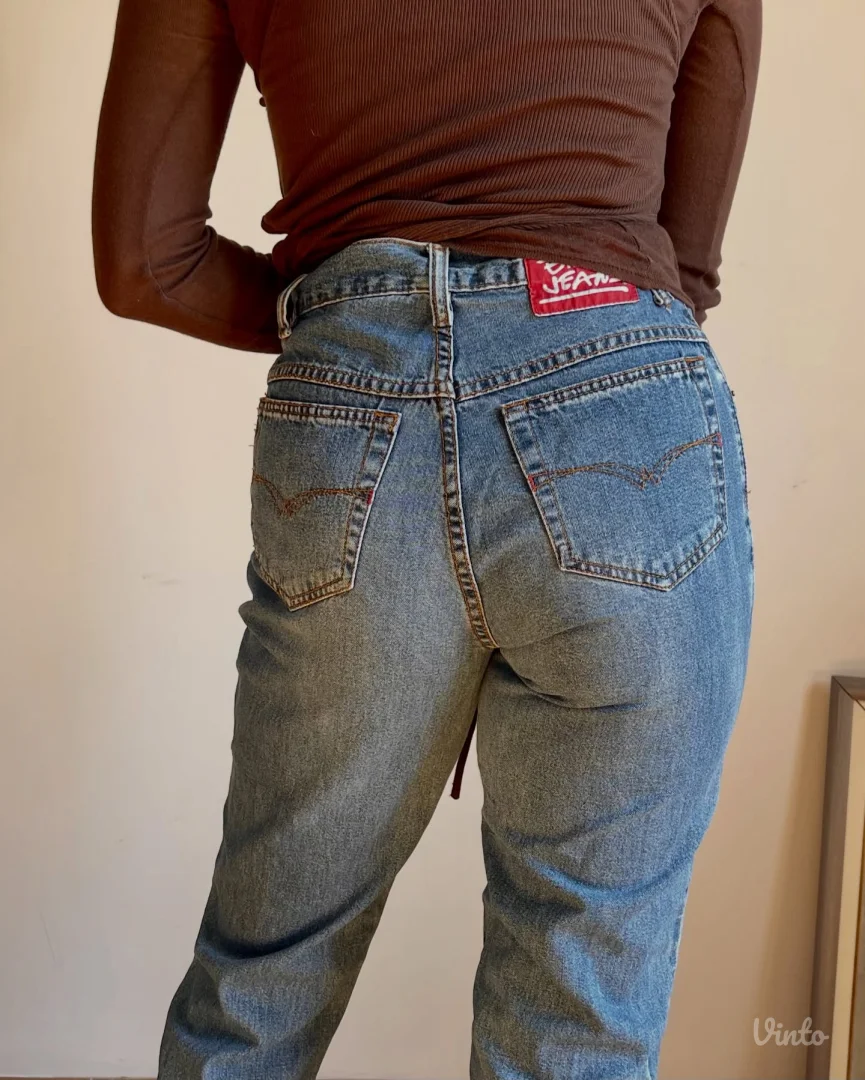 Američki vintage farmerke iz ranih 90-ih