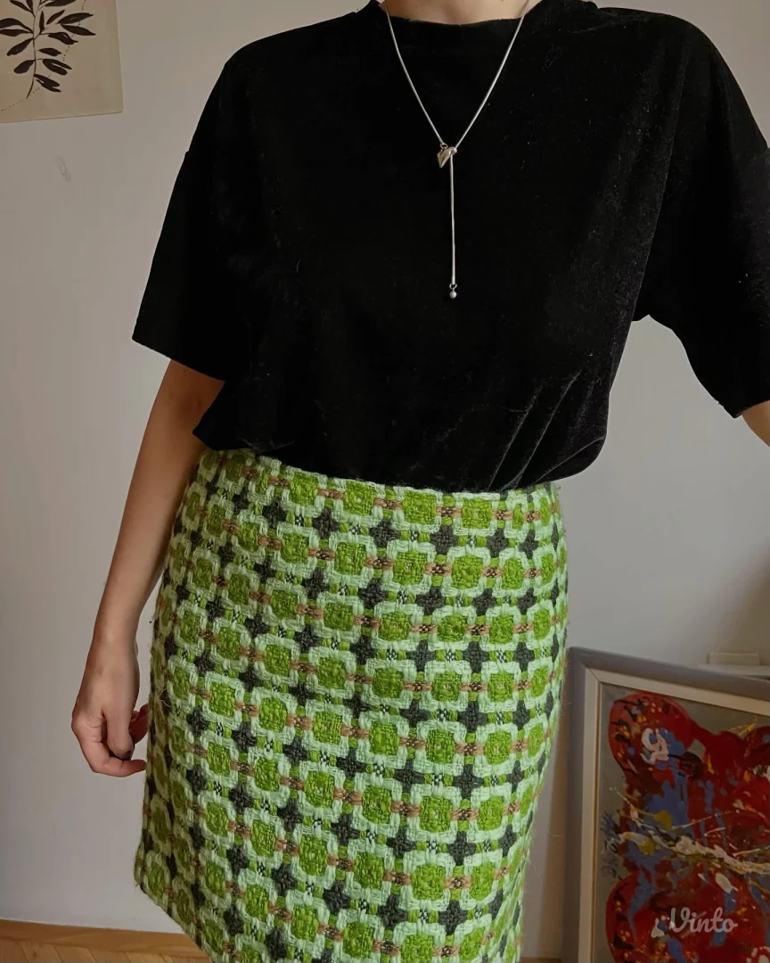 Vintage francuska suknja iz 90-ih i 2000-ih