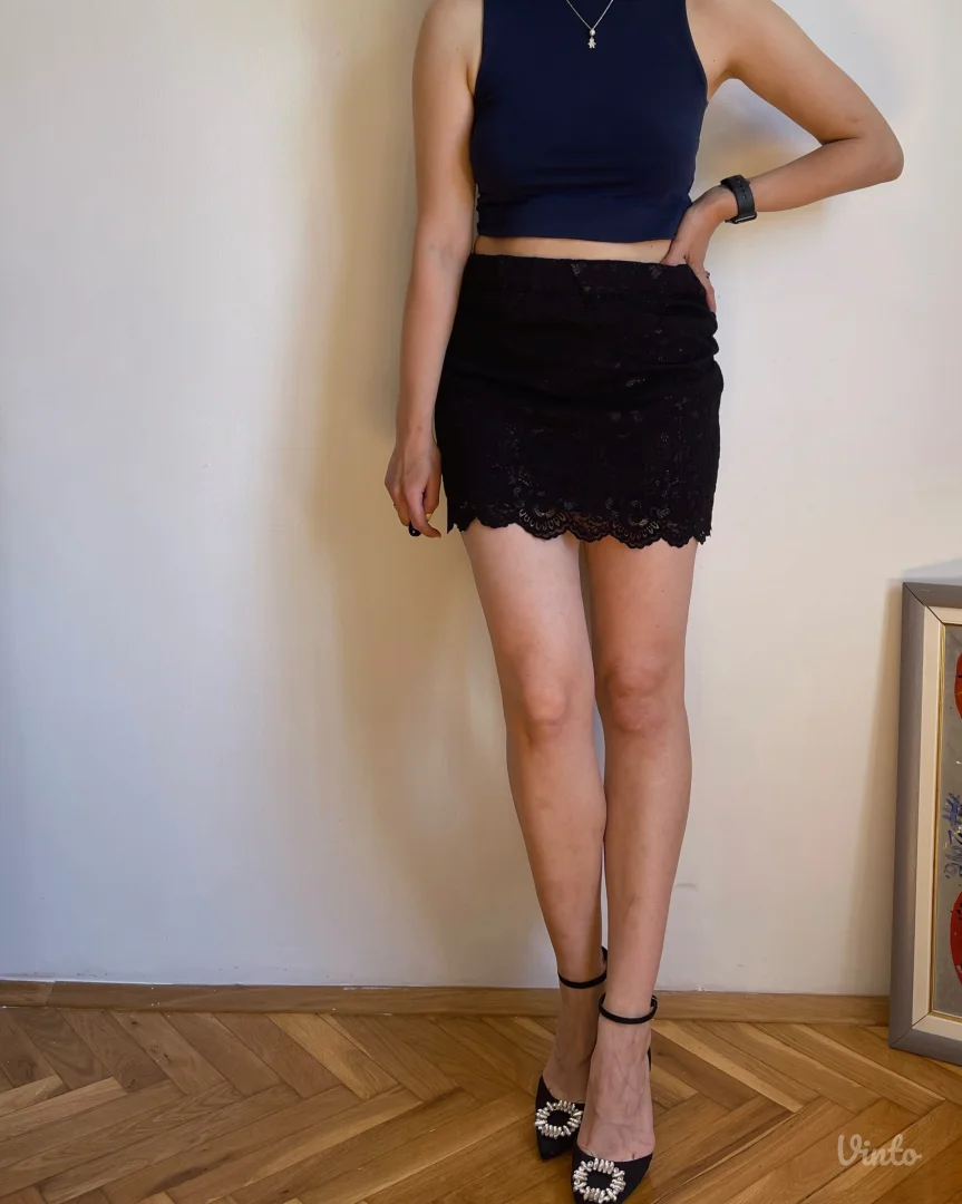 Suknja Pull&Bear iz kasnih 2000-ih — ranih 2010-ih