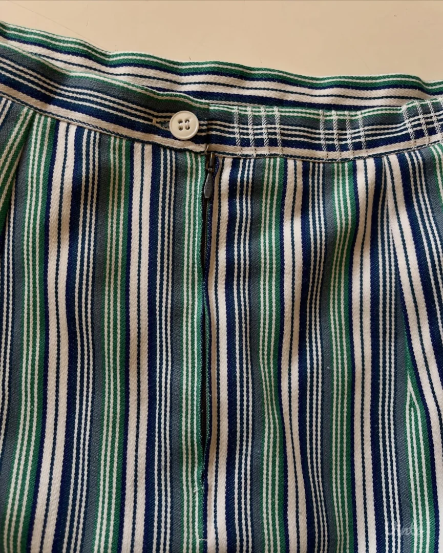 Klasična suknja sa visokim strukom