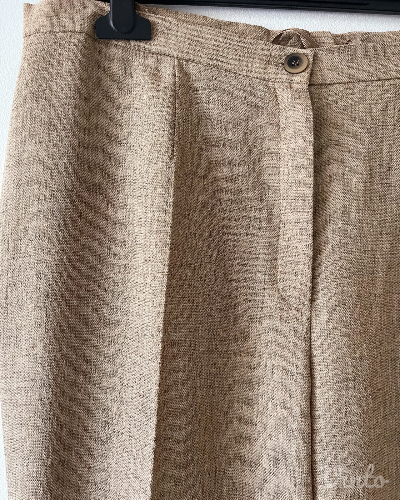 Klasične vintage pantalone premium 90 00 nemačka poslovni
