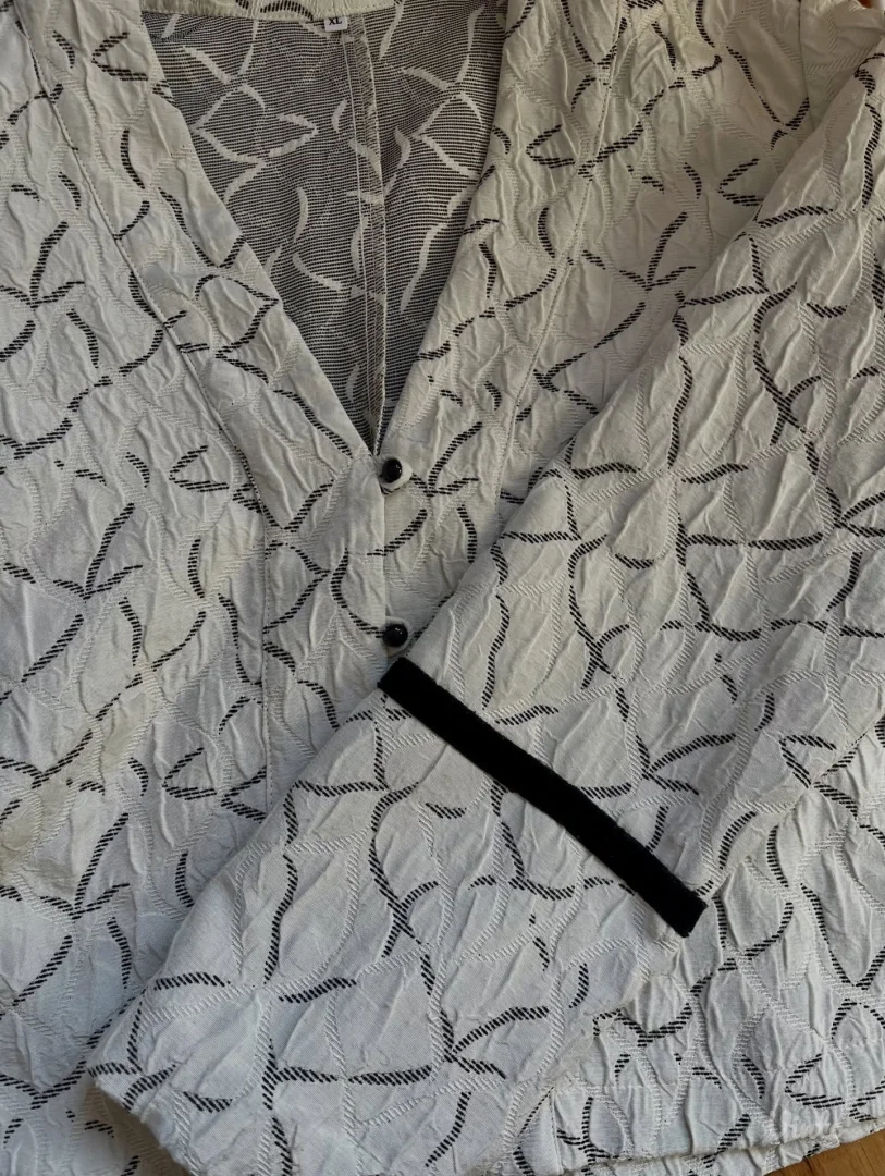 Lagani crno-beli y2k sako