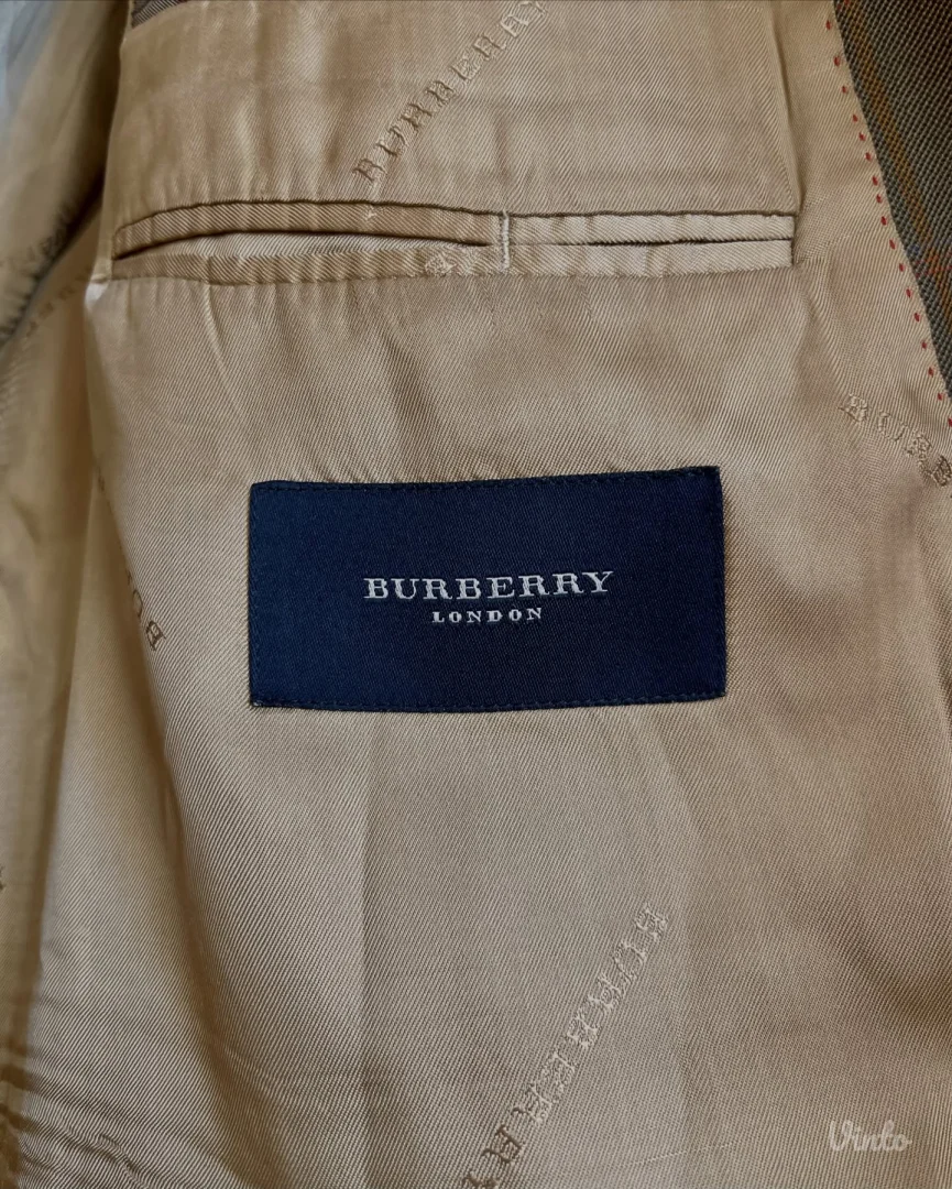 Vintage Burberry sako, kraj 1990-ih — početak 2000-ih