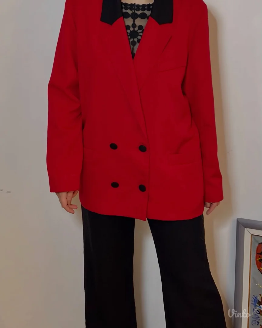 Svetlo-crveni vintage sako, kraj 80‑ih – početak 90‑ih