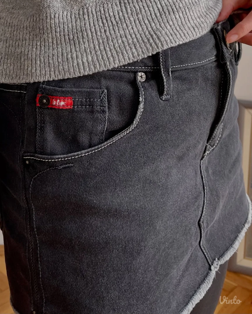 Teksas mini-suknja Lee Cooper u Y2K stilu, 2010-ih