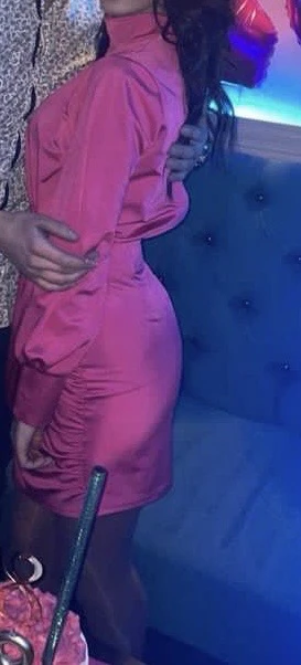 Roze haljinica