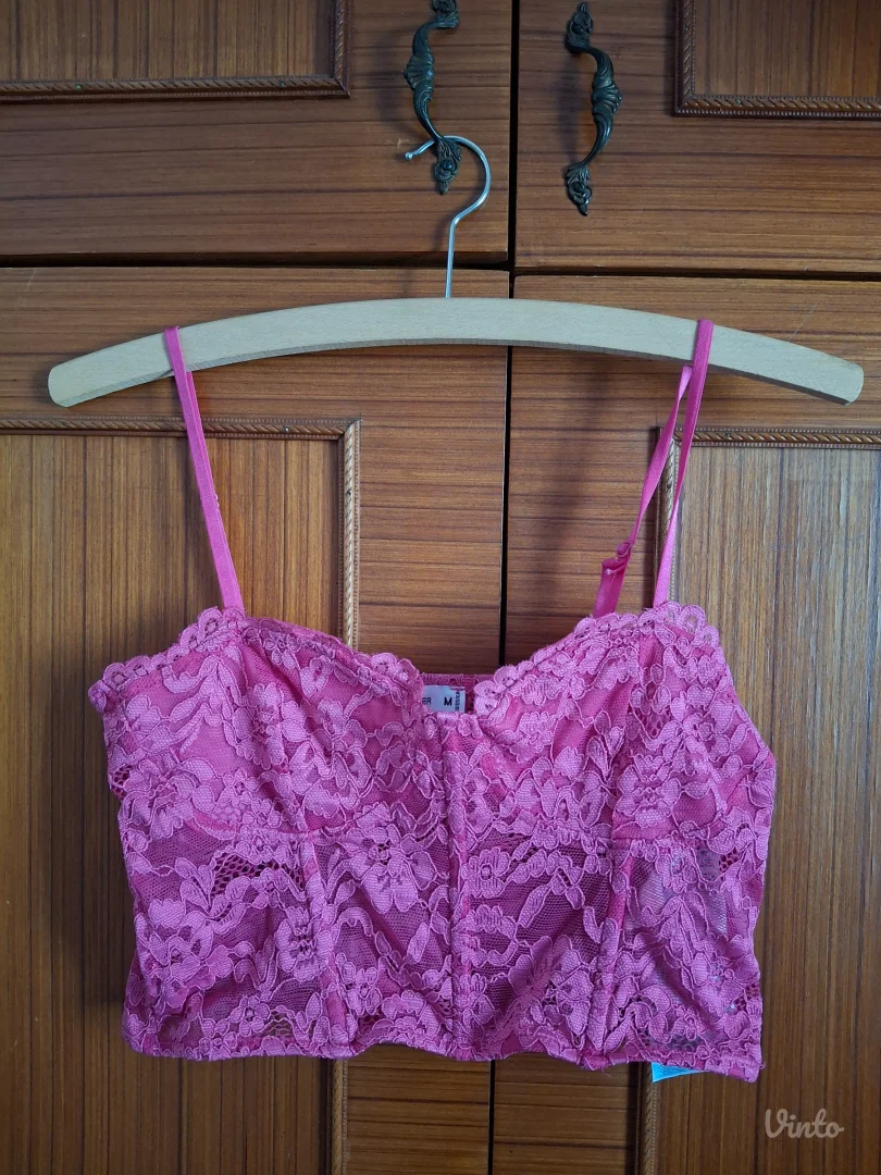 Rozi korset sa čipkom