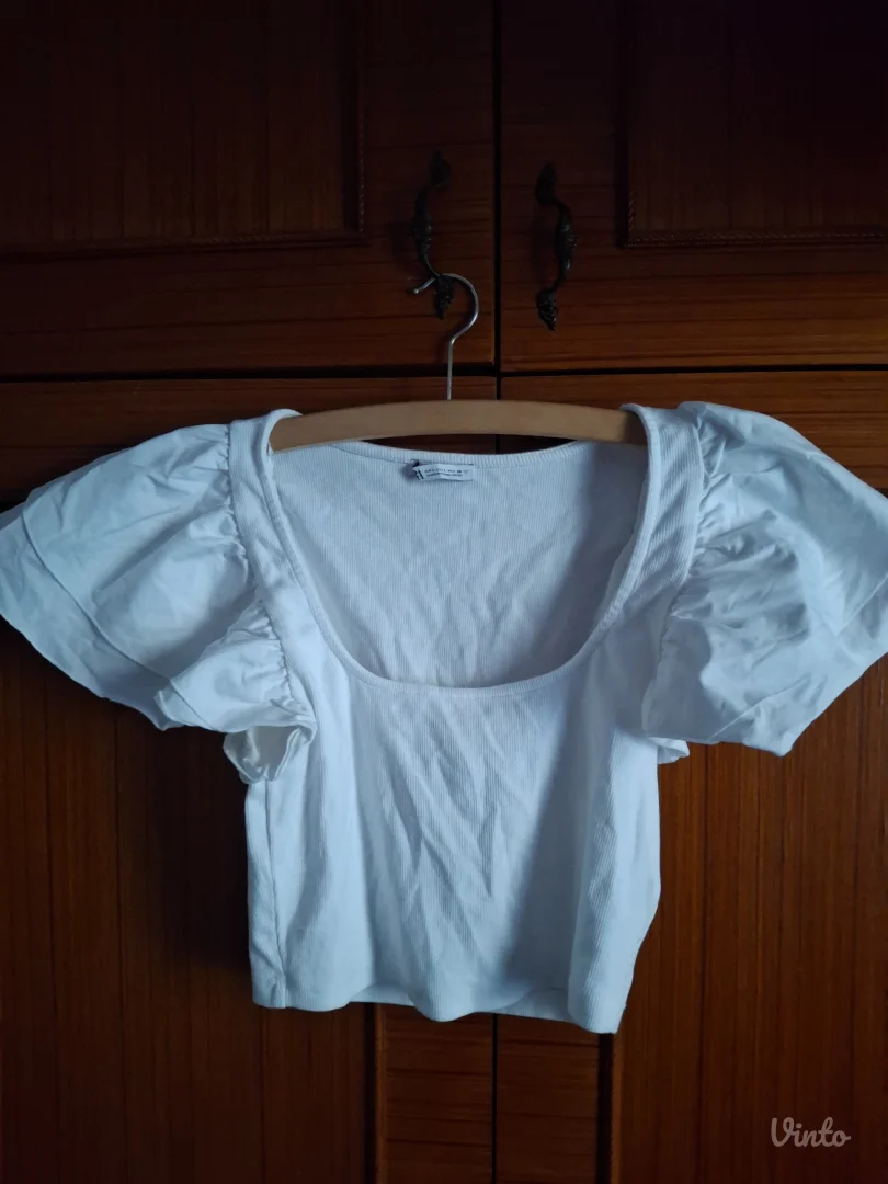 Zara majica sa puff rukavima