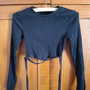 Zara majica dugi rukav