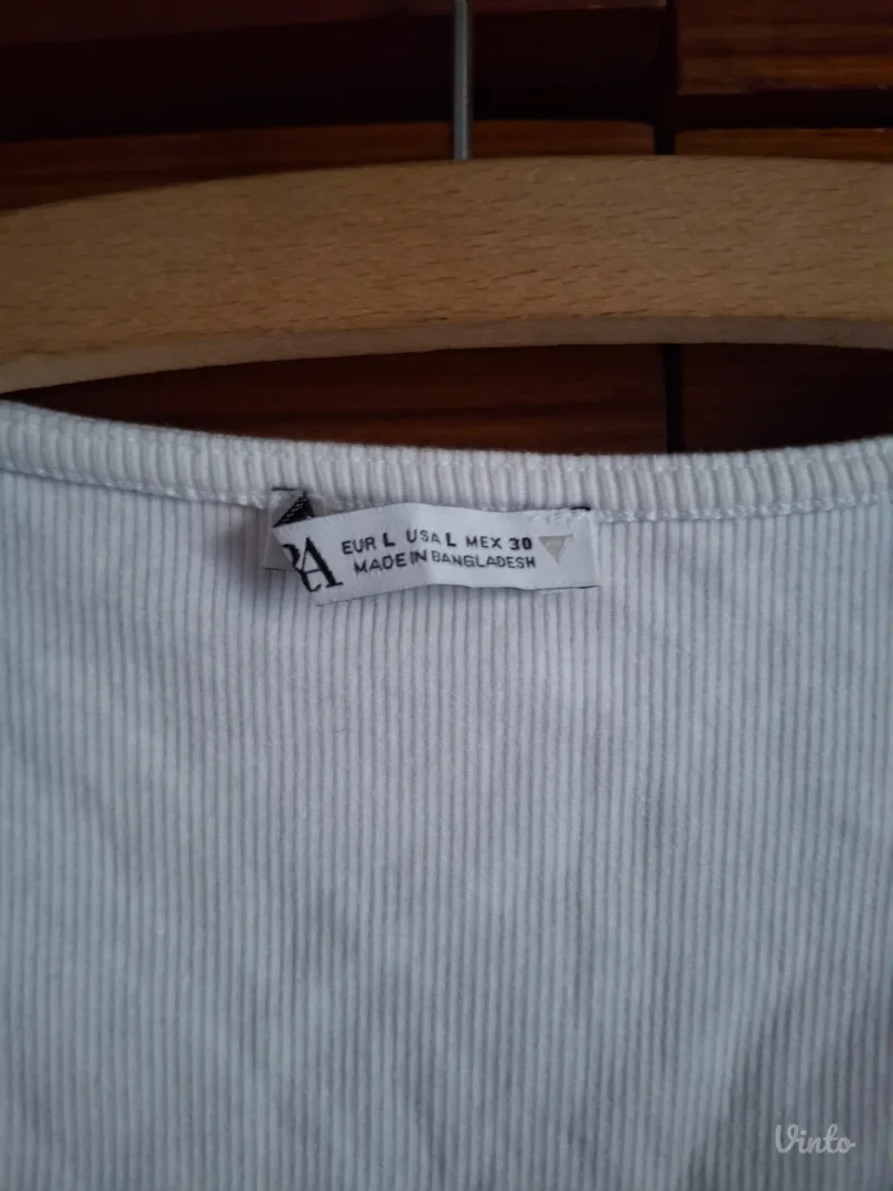 Zara majica sa puff rukavima