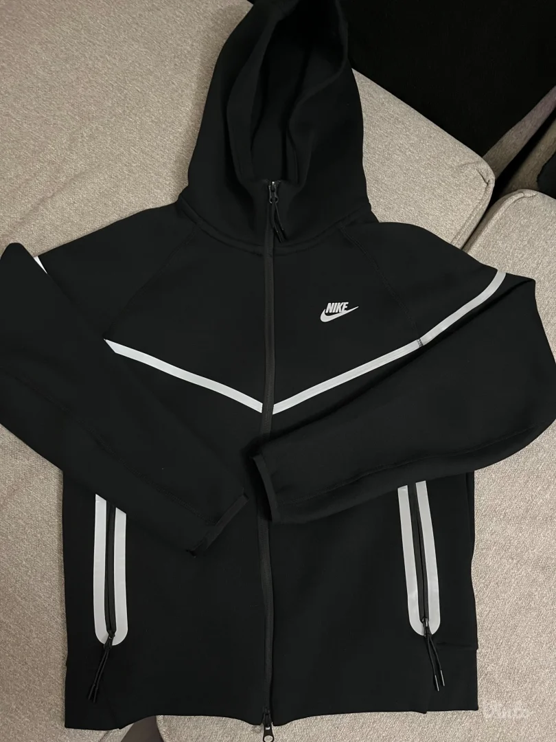 Nike Tech Fleece