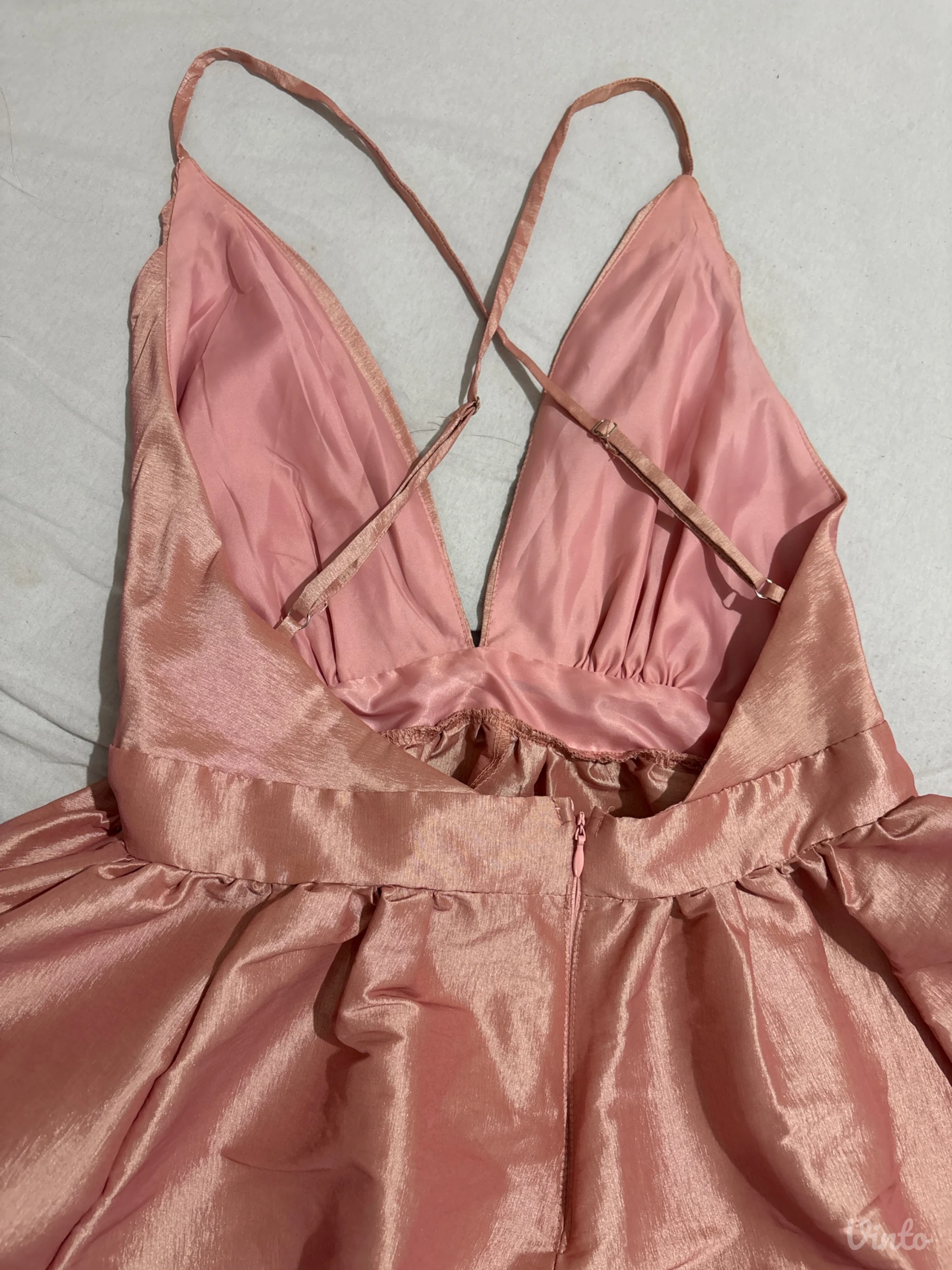 Fashion Nova haljina