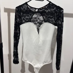 Tout Paris body