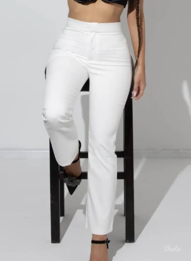 ZARA bele pantalone 🤍