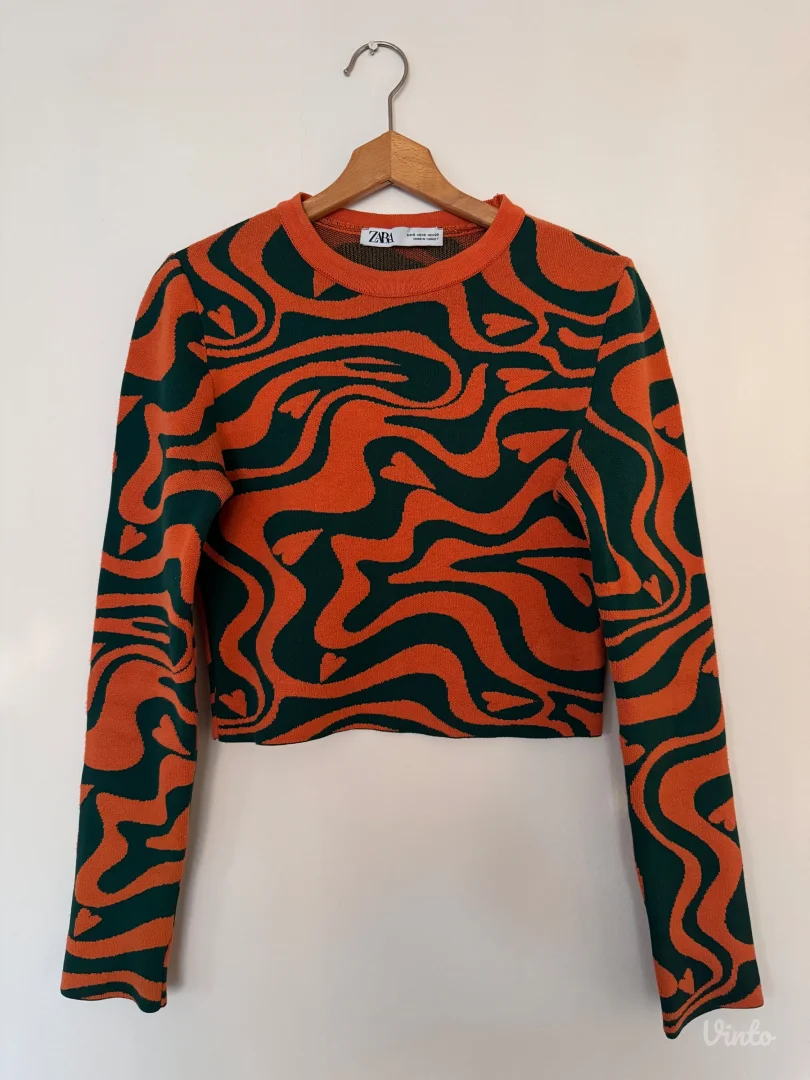 ZARA crop moderan džemper 🧡