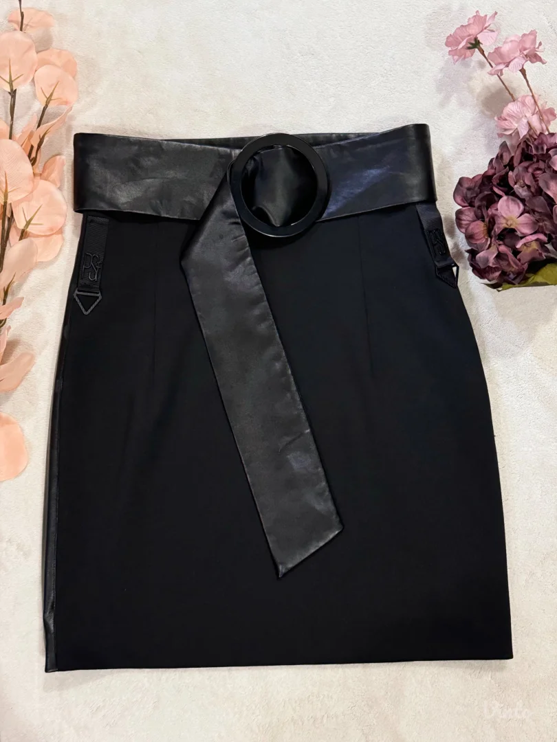 P.S. crna suknja sa kaišem 🖤