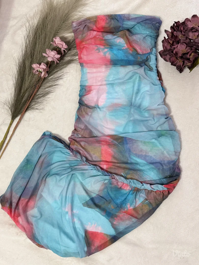 BERSHKA haljina 🩵