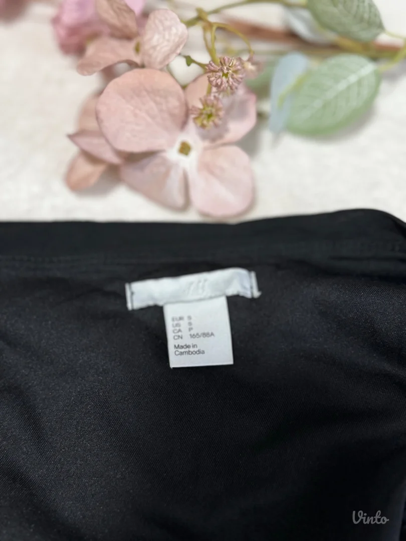 H&M crna haljina od viskoze 🖤