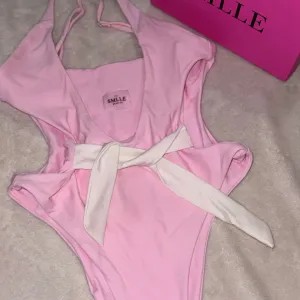 SMLLE jednodelni kupaći 🩷