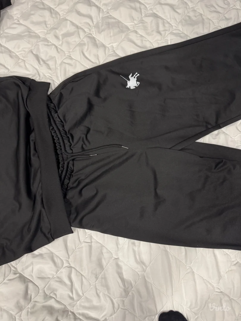 Komplet trenerka – NOVO, nenošeno