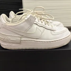 Ženske patike Nike w af1 shadow 38,5