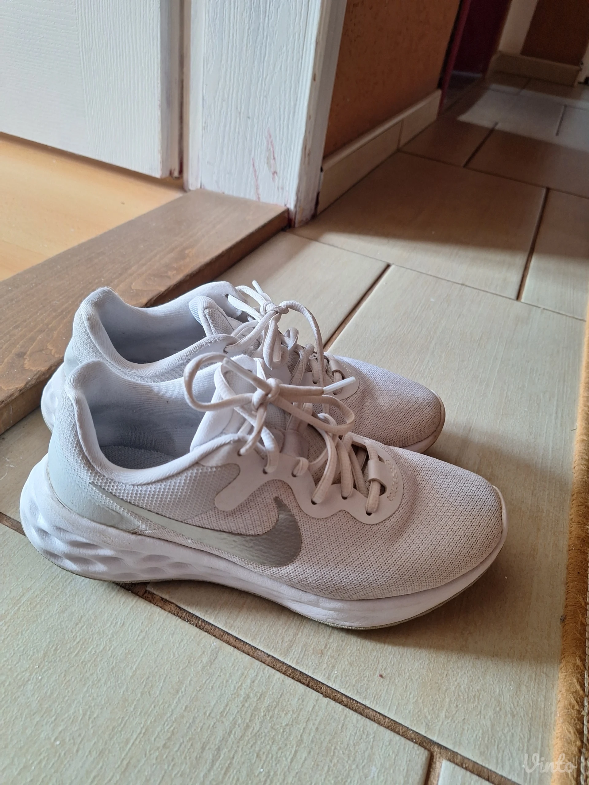 Nike patike