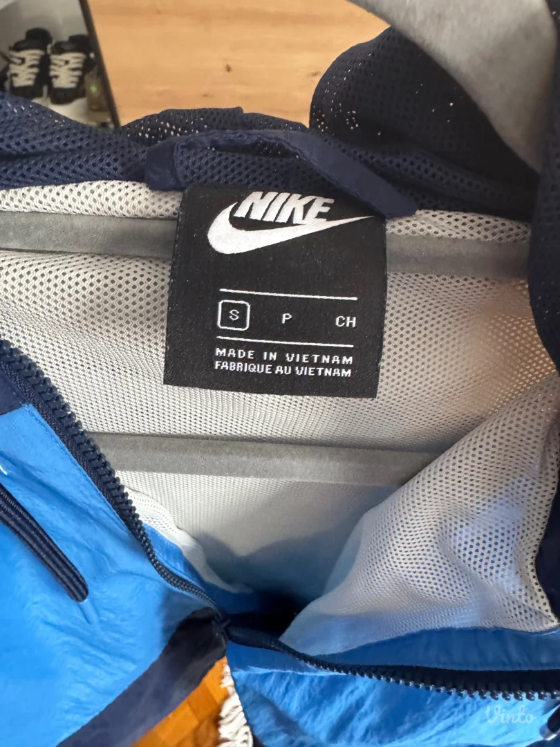 Nike - duks suskavac