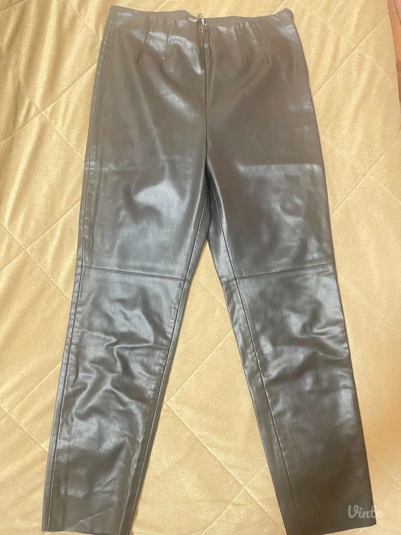 Zara pantalone