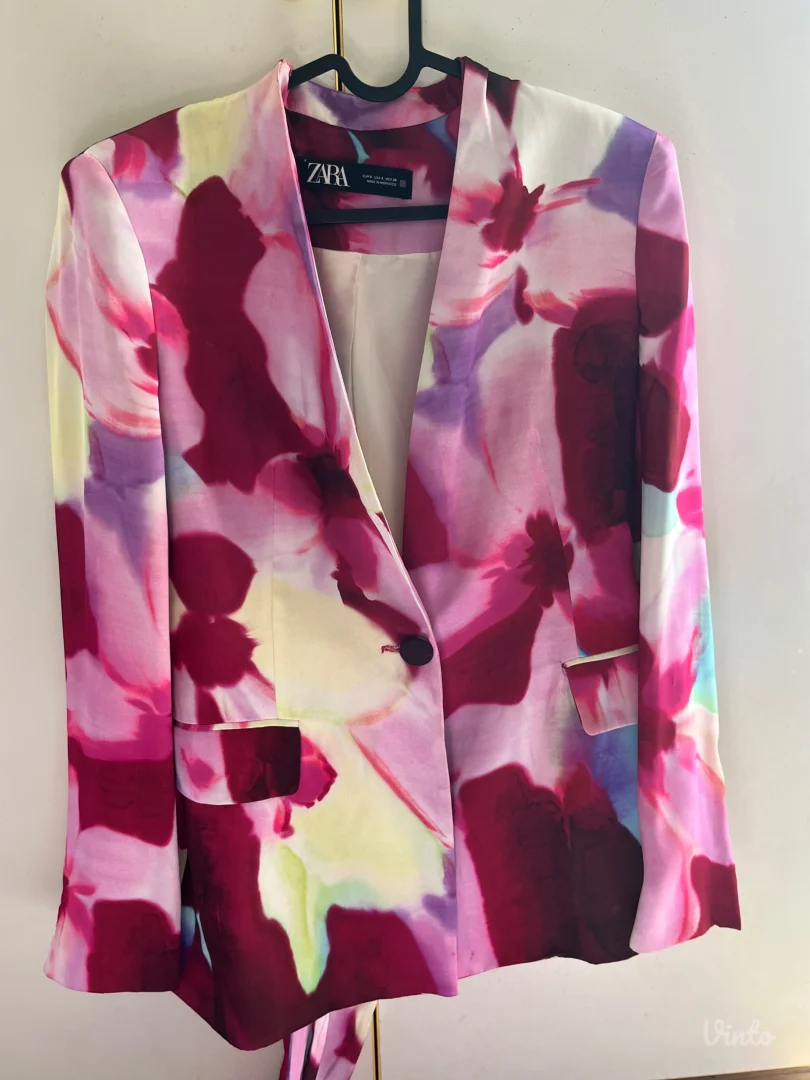 Zara sako