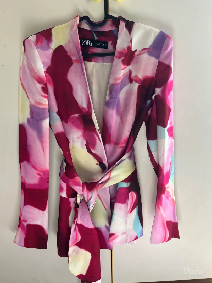 Zara sako
