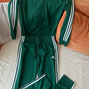 Adidas komplet trenerka