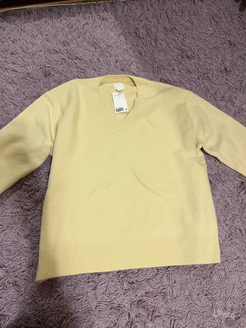 H&M dzemper - nov sa etiketom