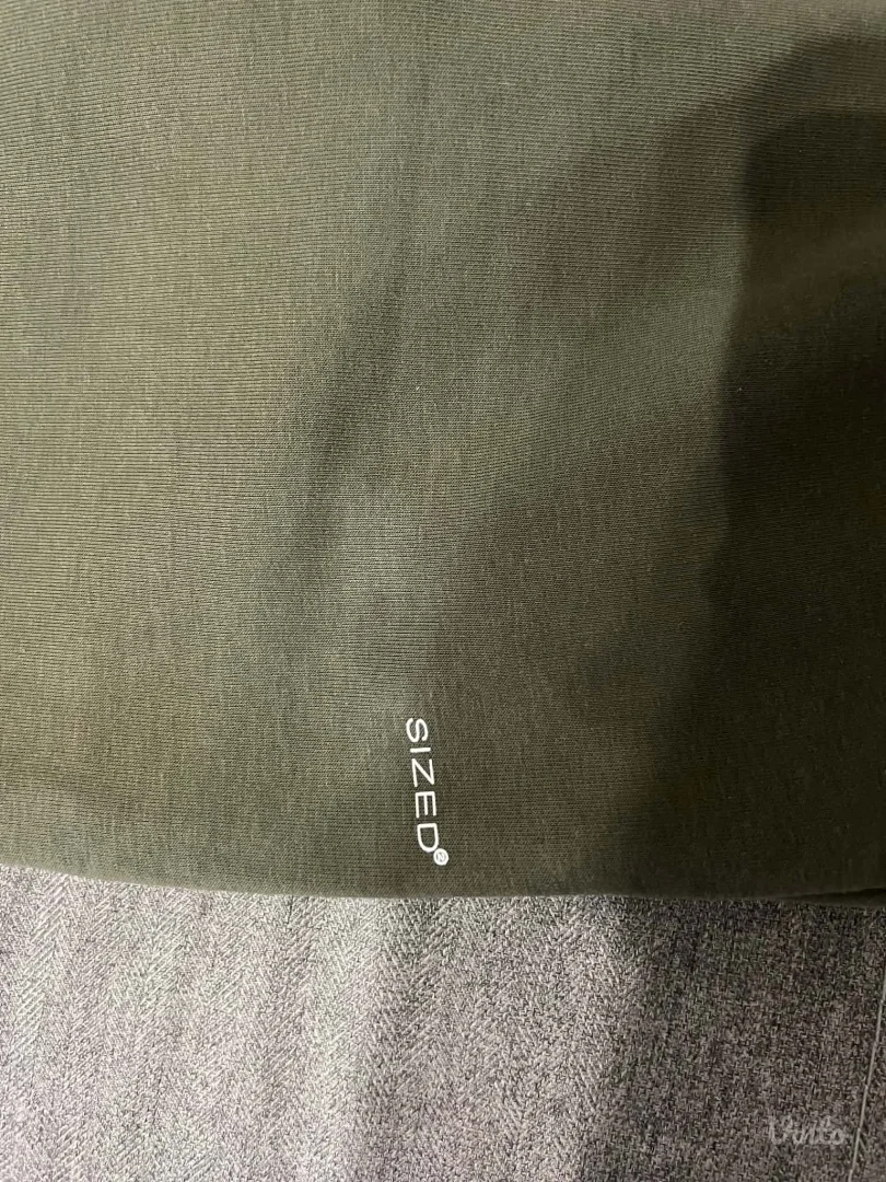 Donji deo trenerke brenda Sized