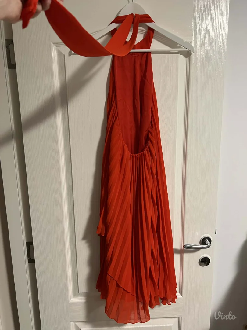 H&M kratka koralno crvena haljina