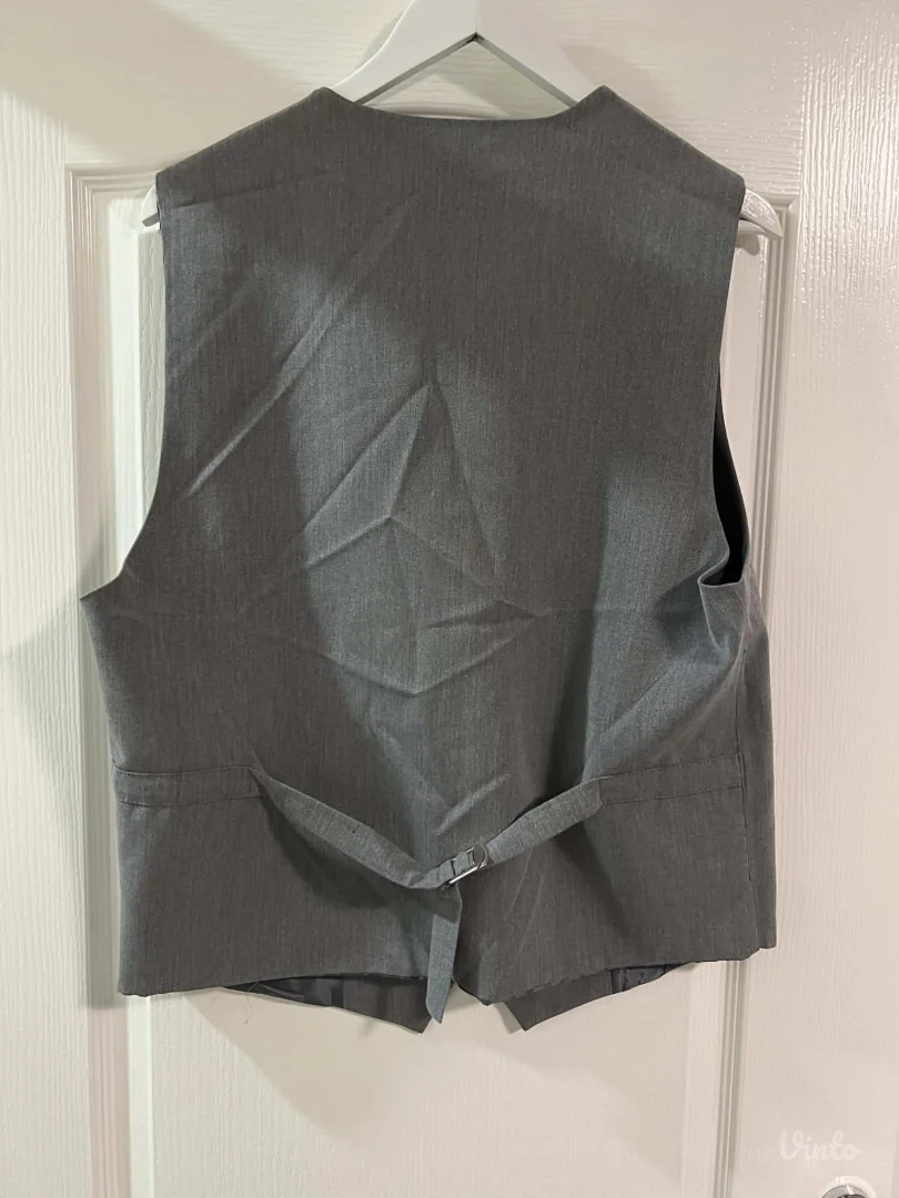 Muški sivi prsluk (od odela)