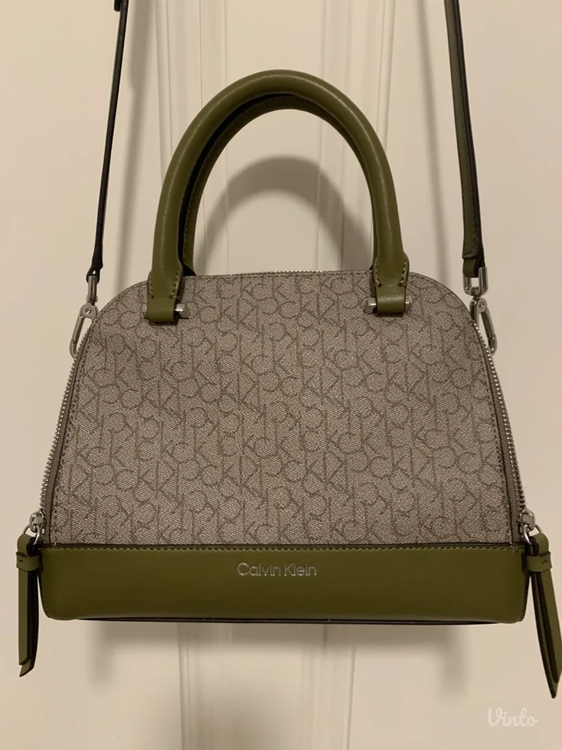 Calvin Klein nova tasna