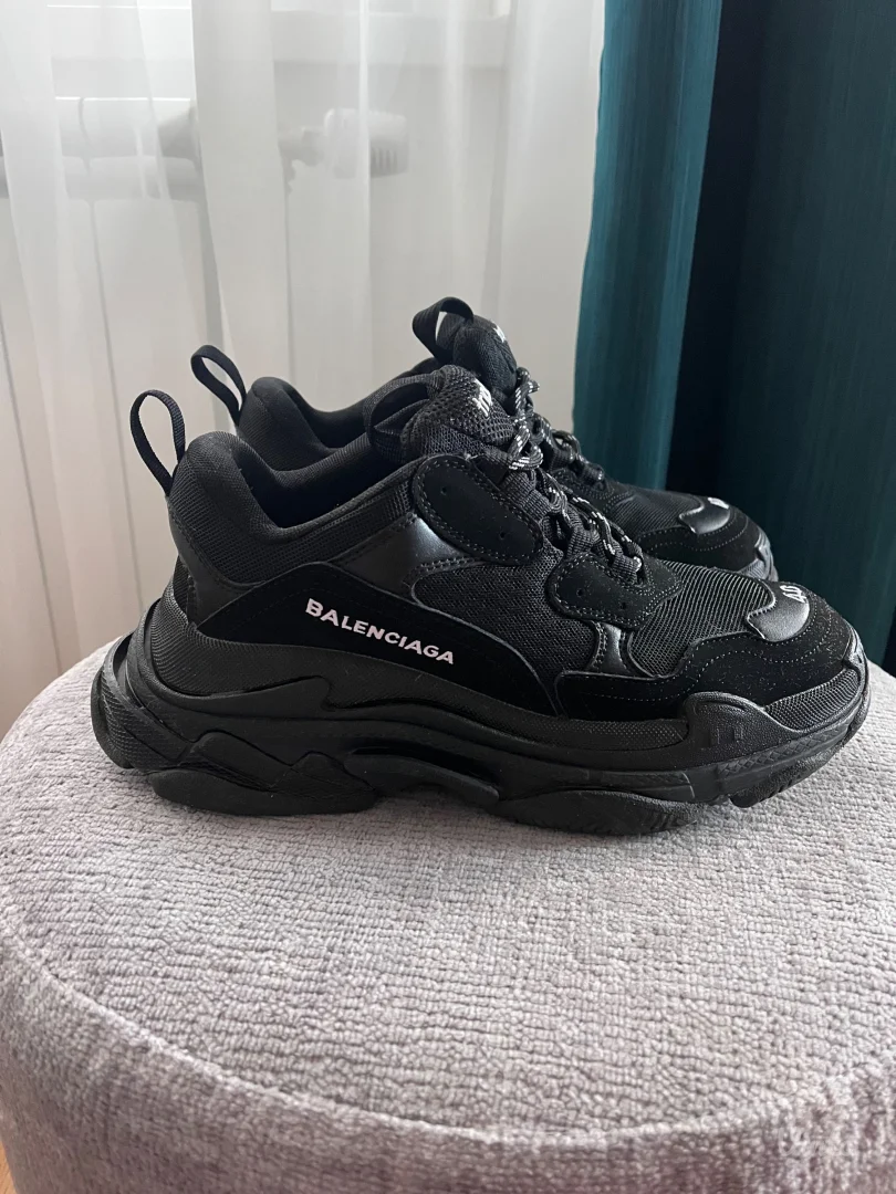 Balenciaga Triple S - 40