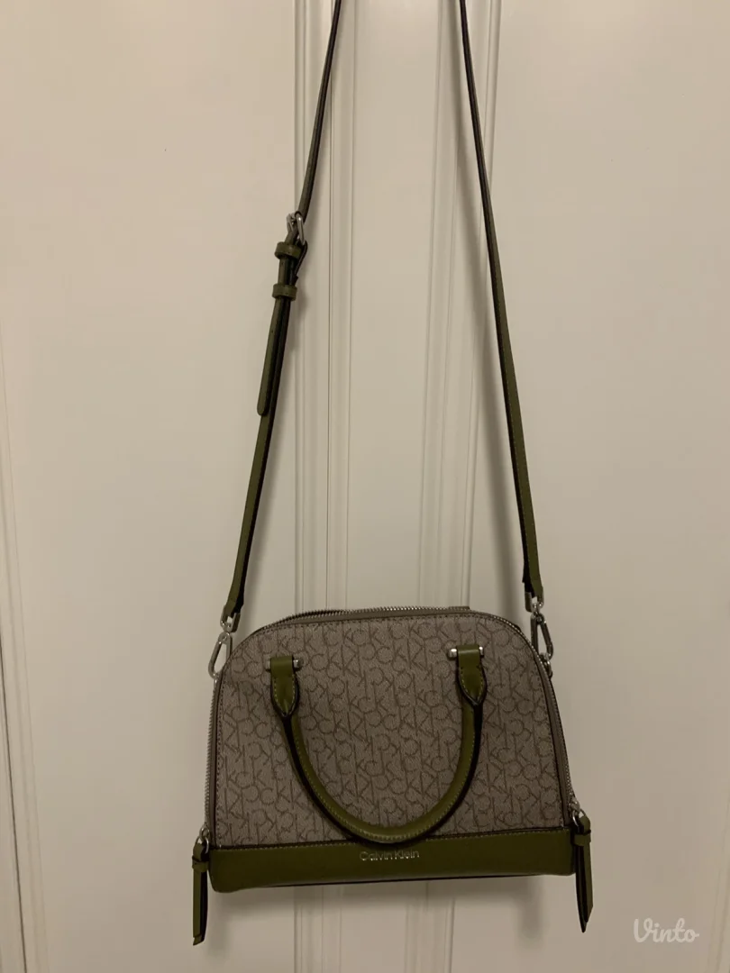 Calvin Klein nova tasna