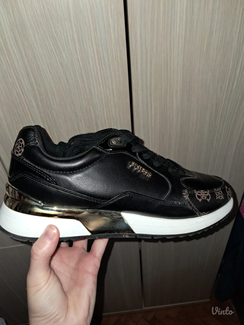 Guess ženske patike