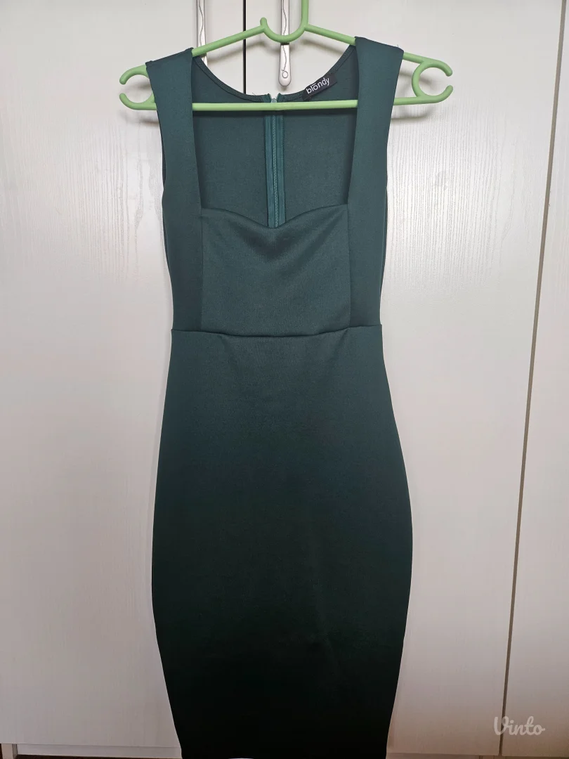 Blondy elegantna smaragdno zelena haljina