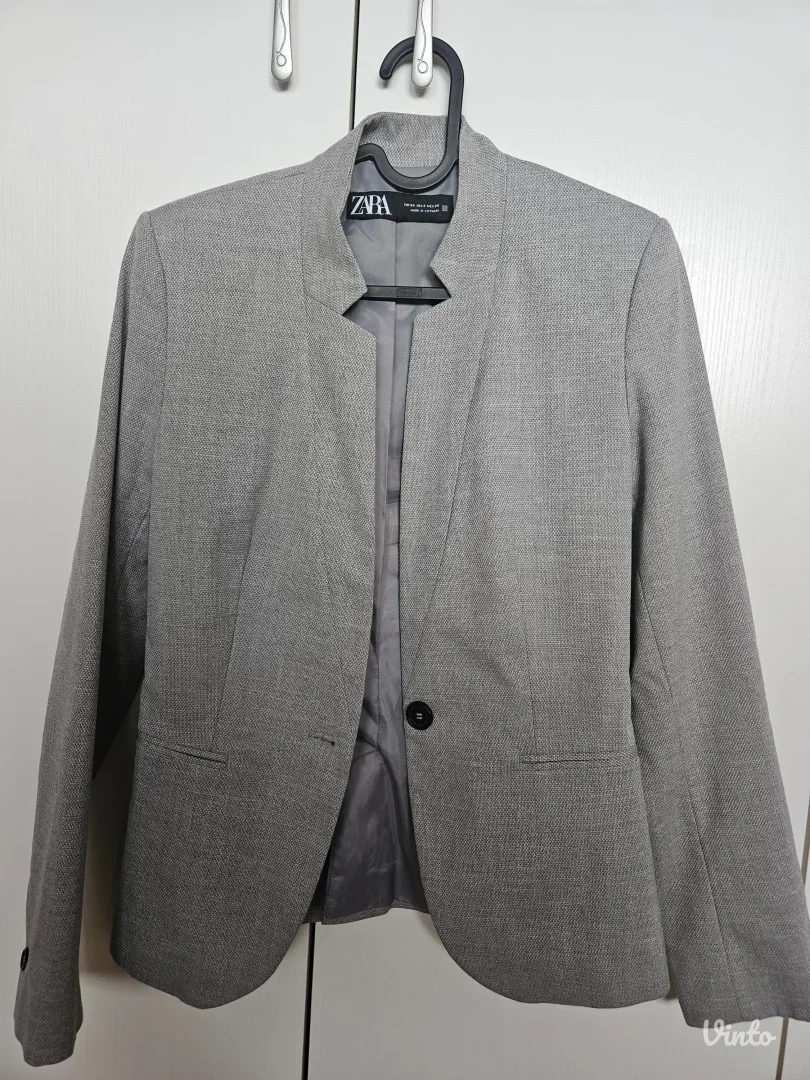 Zara - sako 34 velicina