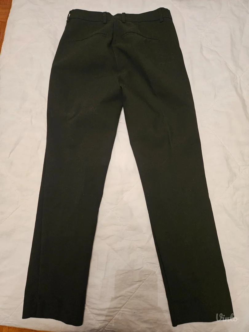 Stradivarius pantalone, 32