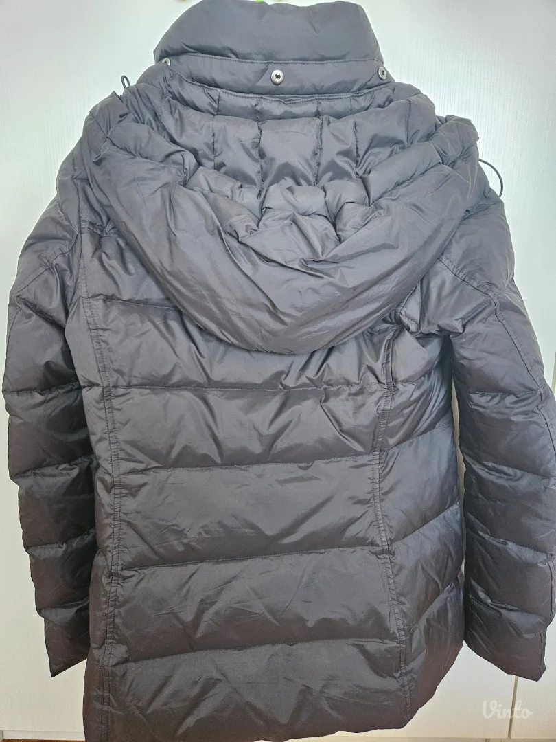 Perjana Tommy Hilfiger jakna XS