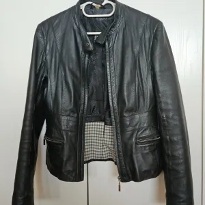 Ženska kožna jakna 38 vel – jagnjeća koža – Koteks / Danials