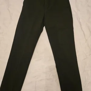 Stradivarius pantalone, 32
