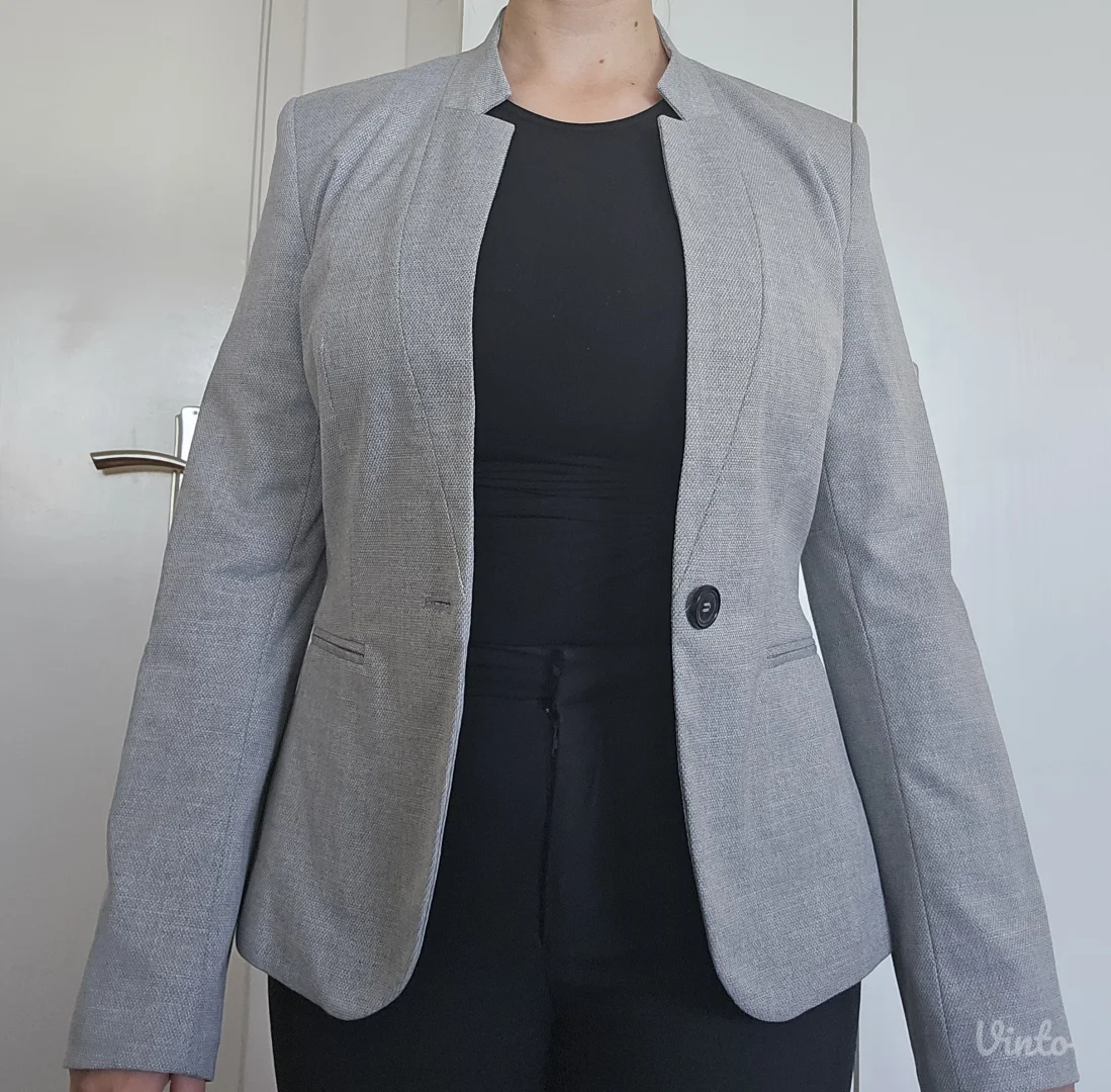 Zara - sako 34 velicina