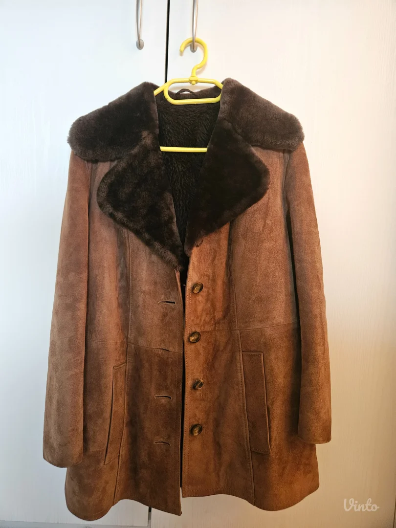 Braon kožna jakna, veličina M/L