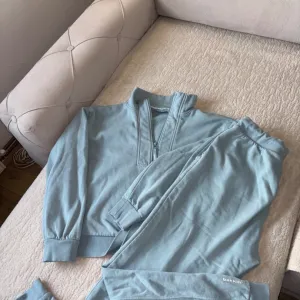 Plavo/zelena komplet trenerka