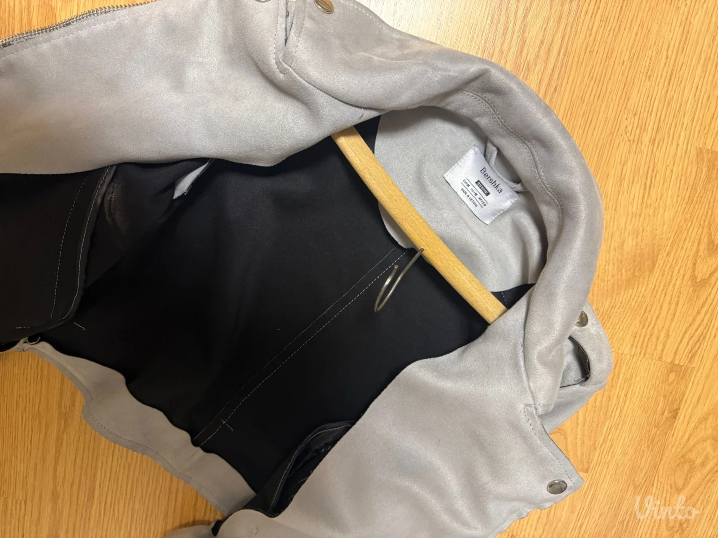 jaknica prevrnuta koza